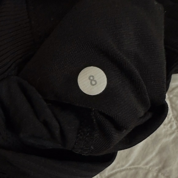 Lululemon Dance Studio Crop Pant Jogger Unlined Black Women’s Size 8 - Picture 4 of 8